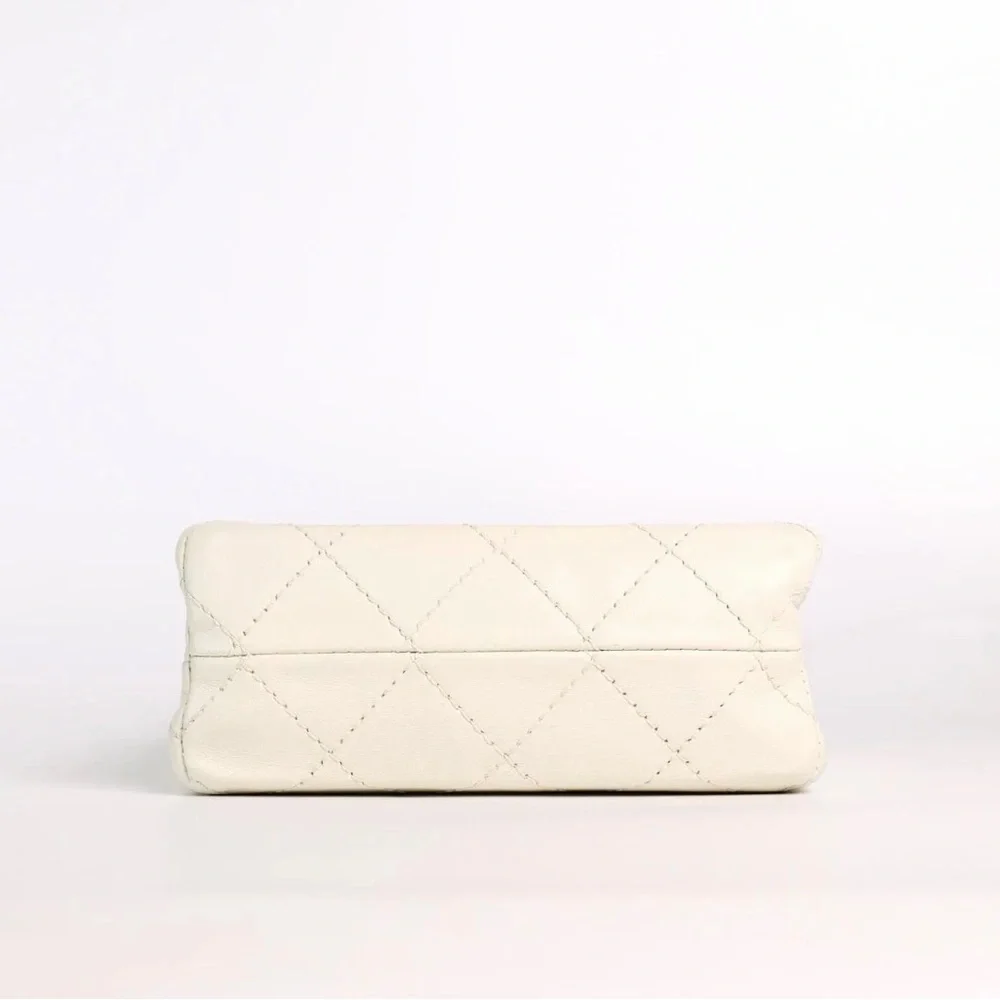 Chanel Black/White Bag - Picture 3 of 7